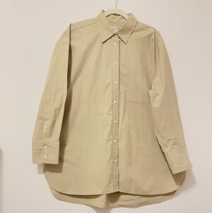Banana Republic Oversized Pale Green Button-Up Shirt